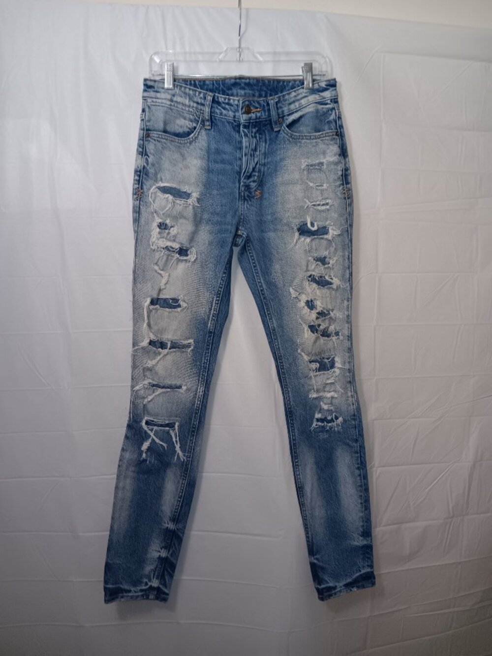 KSUBI BUTTON FLY DISTRESSED 31" WAIST DENIM JEANS - Picture 4 of 14